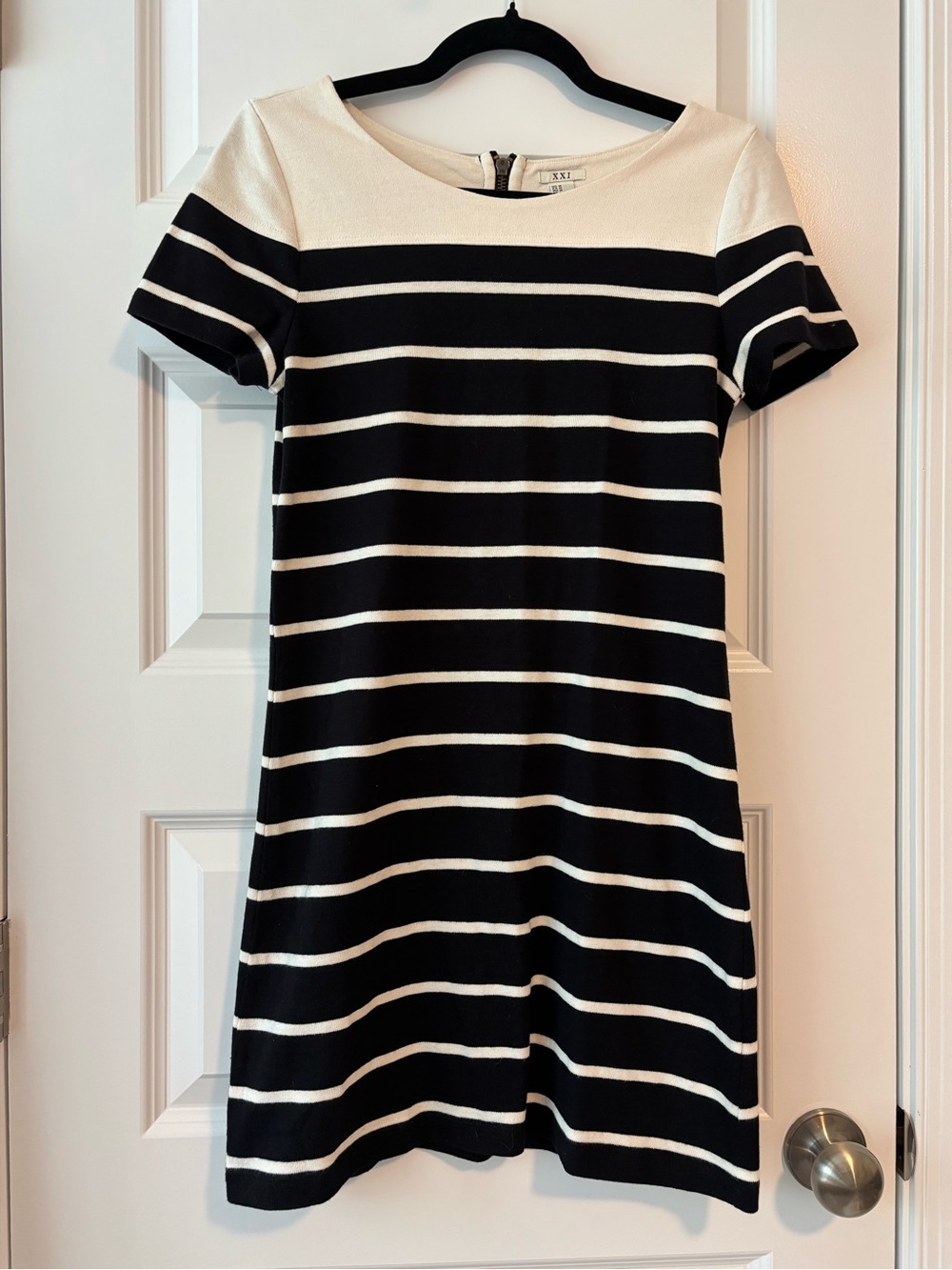 Forever 21 Horizontal Striped Knit Shift Dress M